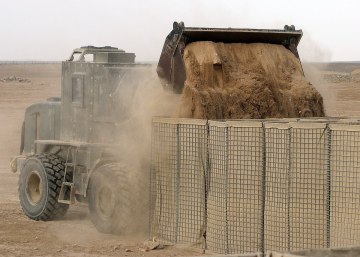 Gabion box for Guard posts, both improvised and in kit form