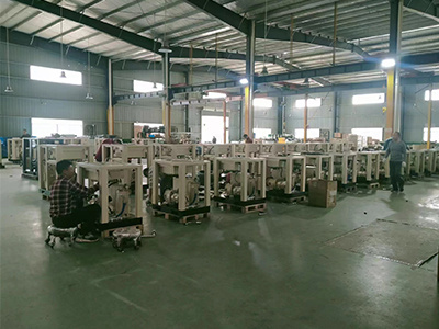 Containerized Air Compressors vs. Traditional Fixed Systems: A Clear Choice for Modern Industries