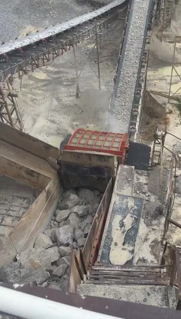 Heavy Hammer Crusher