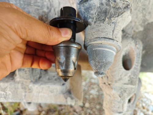 洛阳XTC路面铣刨镐——高标准路面修复必备工具