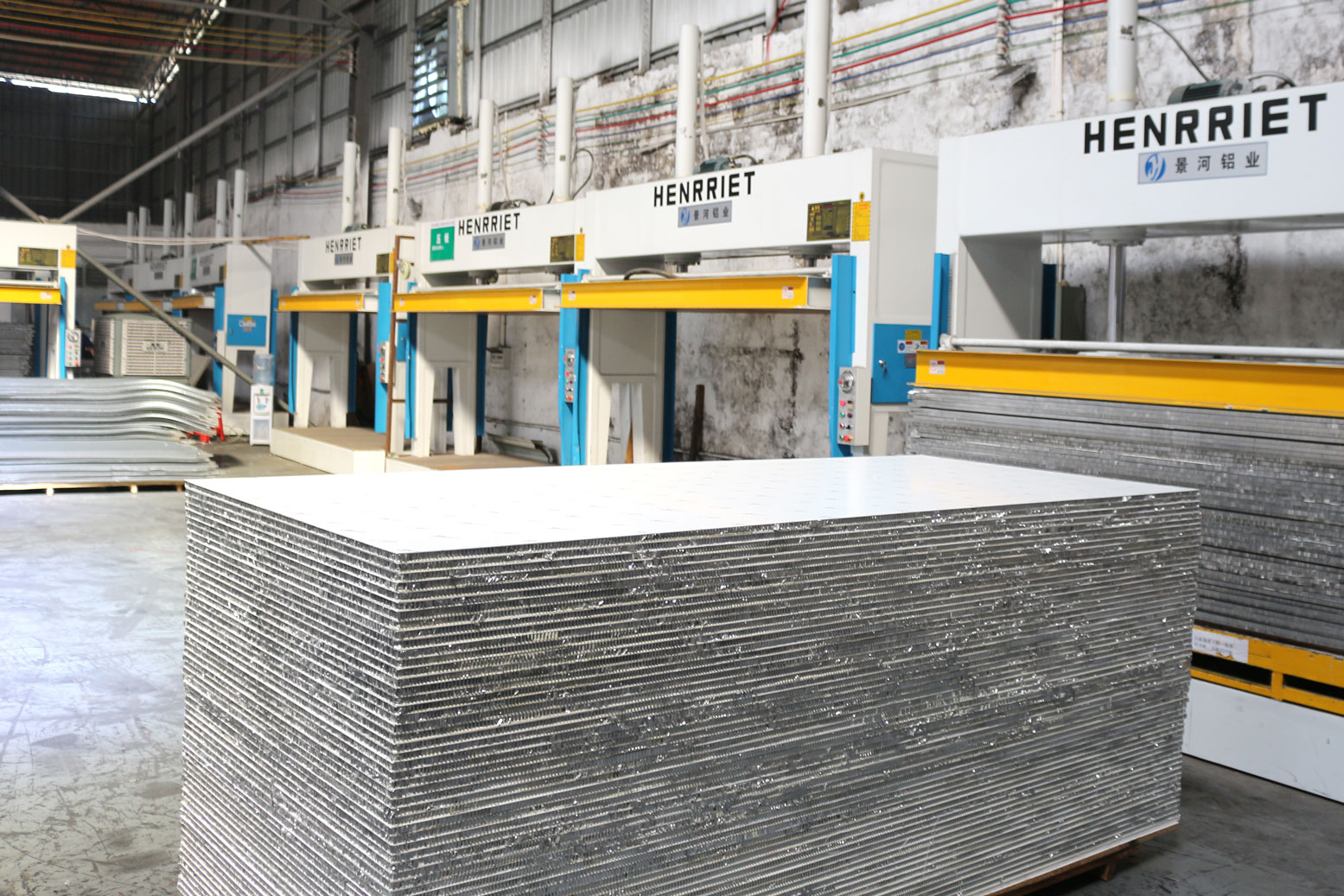 Foshan Jinghe Decorative Materials Co., Ltd.