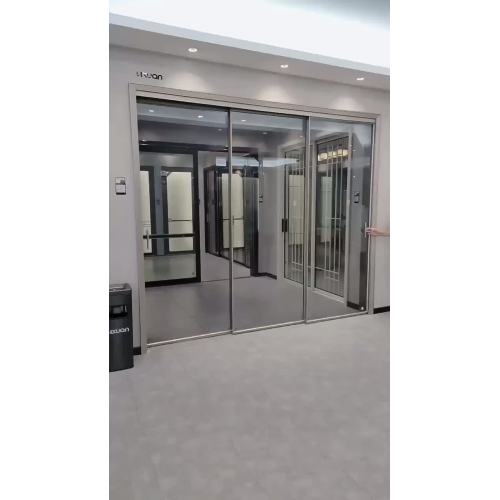 Простое видео-показ раздвижных дверей