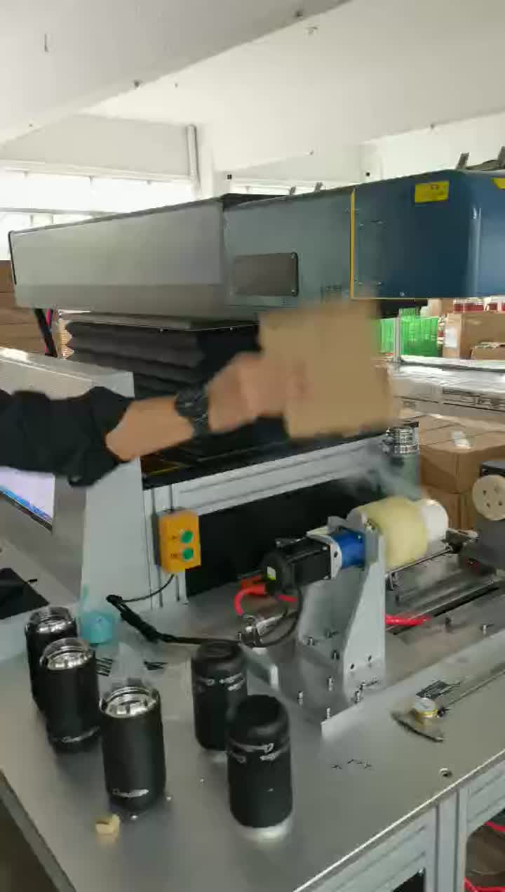 Máy khắc laser 3D RATOP: Đánh dấu có độ chính xác cao cho các bề mặt phức tạp