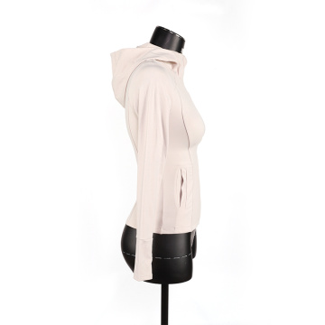Ten Chinese Ladies Track Clothes Suppliers Popular in European and American Countries