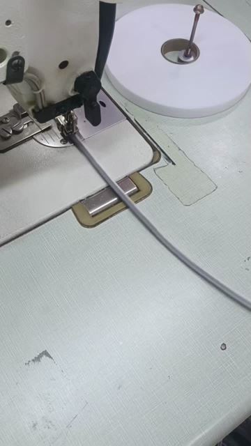 High-Visibility Reflective Fiber Trim