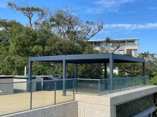 Barcha holatlar uchun laqali pergola