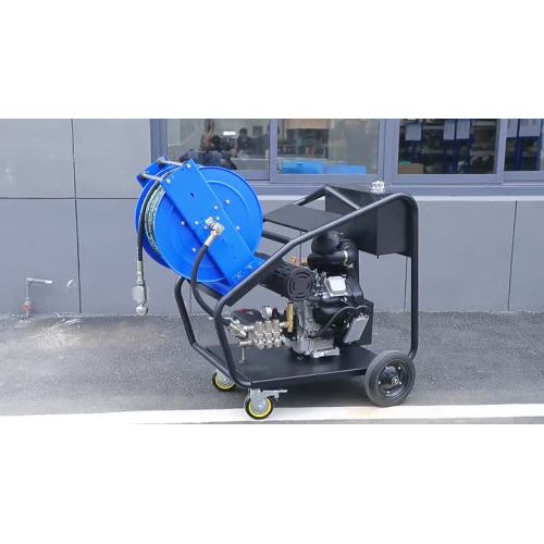 sewer cleaning machine