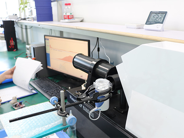 Medical particle size detection