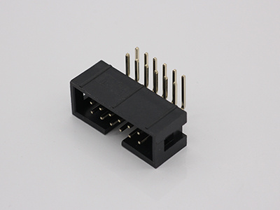 Die Zusammensetzung und Funktion elektronischer Stecker