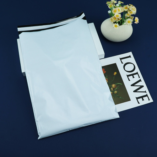 GRS প্রত্যয়িত পুনর্ব্যবহৃত প্লাস্টিক ব্যাগ এবং সঙ্কুচিত ফিল্ম সরবরাহকারী