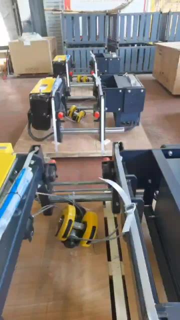 Wire rope hoist assemble workshop