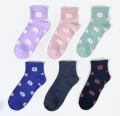 Factory Direct Wholesale New custom logo socks Colorful ladies mid-tube socks autumn and winter cute casual Women's socks1
