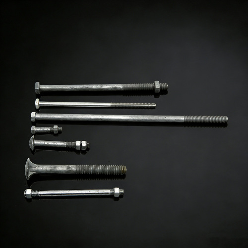 Paano Pumili ng Tamang Machine Bolt sa ilalim ng IEEE C135.1