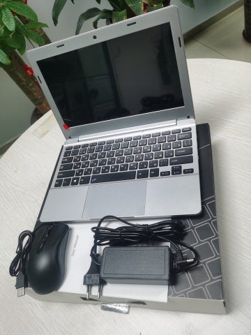 Windows Laptop 11.6'' Intel Celeron 8GB NB1106Y