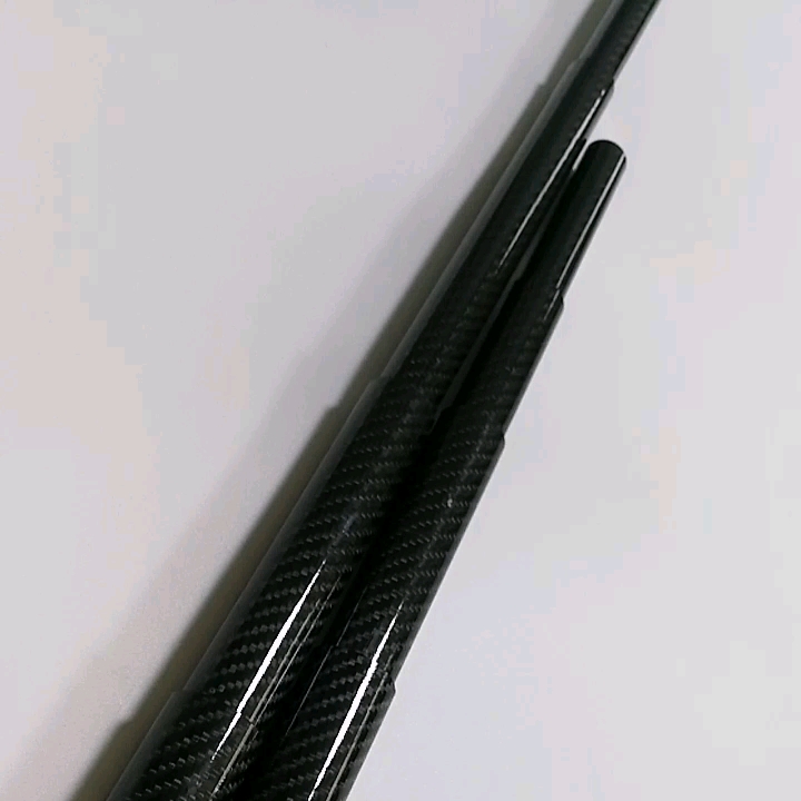 Tubo de fibra de carbono de alta calidad para el cliente para trekking pole1