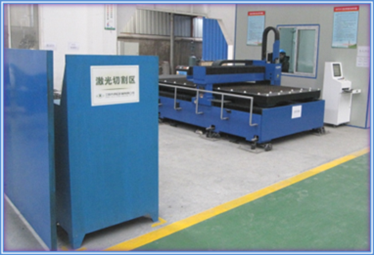 Laser cutting machine