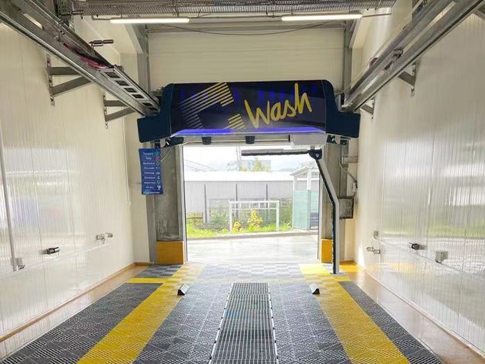 Touchless car wash in europe