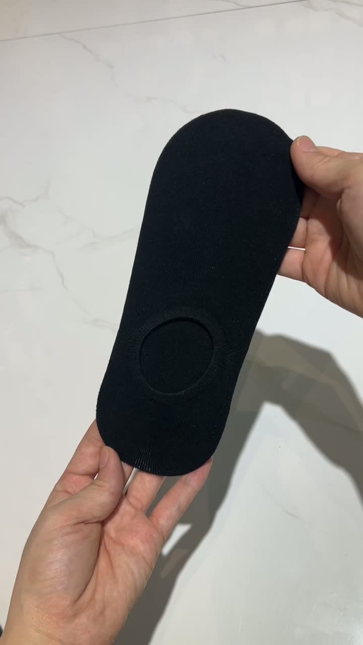 Мужчынскія плоскія нябачныя шкарпэткі