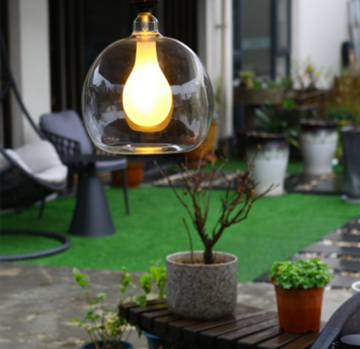 Retro white woven decorative light bulbs