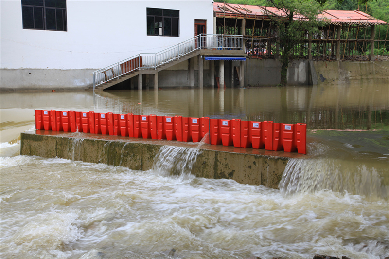 Varios diseños de barrera de inundación de Denilco