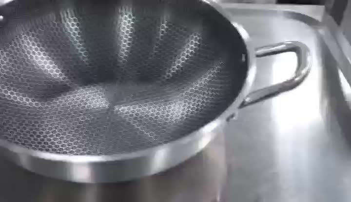 Stainless steel wok