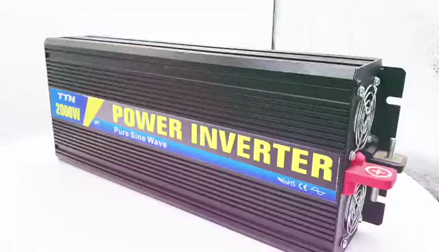 12V 24V 48V 2000 WATT DC à AC Convertisseur Pur Sine Wave Solar Powerter1