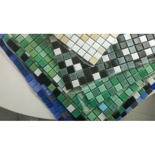 Mosaïque en verre crémeux de style italien