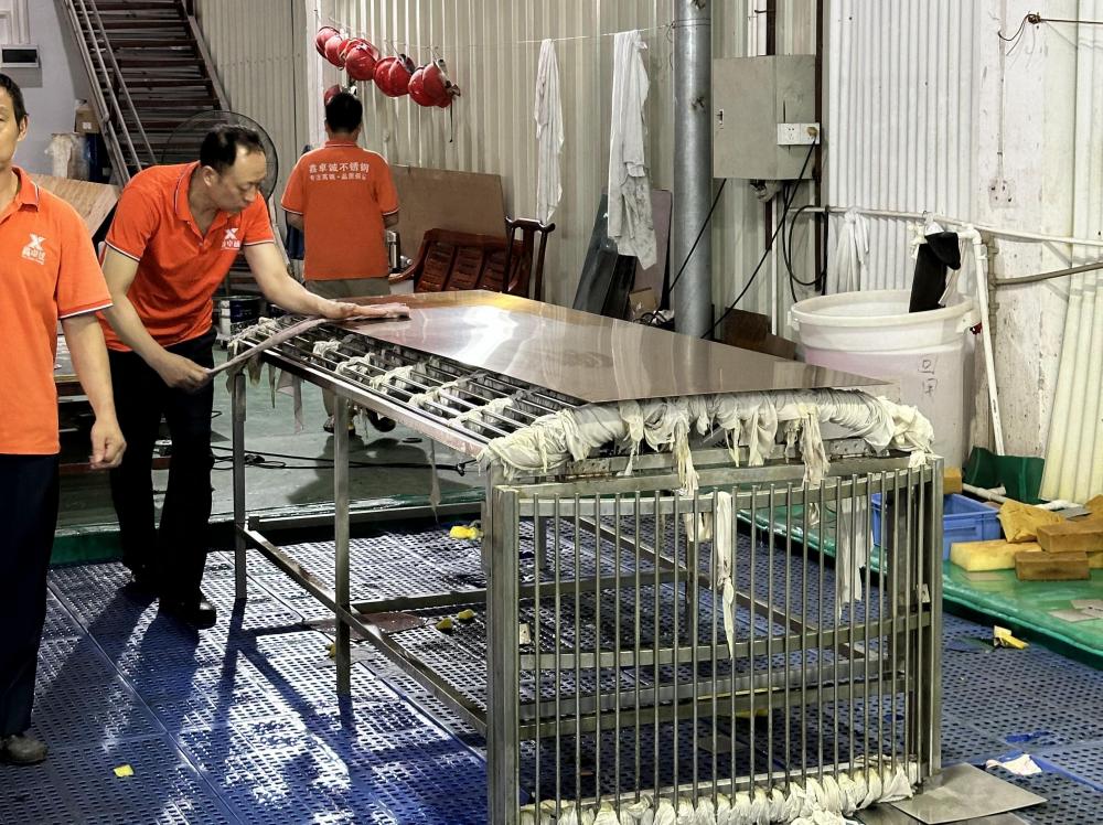 7+Stainless Steel Horizontal PVD Production Line3