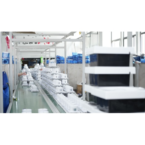 Wenzhou Bozhu Electric умацоўвае глабальны след з перадавой вытворчасцю і індывідуальнымі электрычнымі рашэннямі