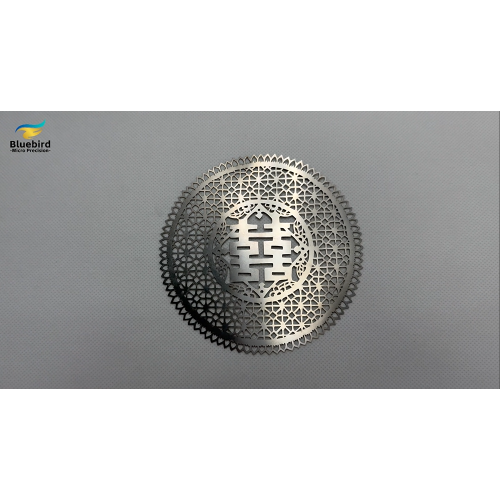 Творческий дизайн из нержавеющей стали с лазерной срезом