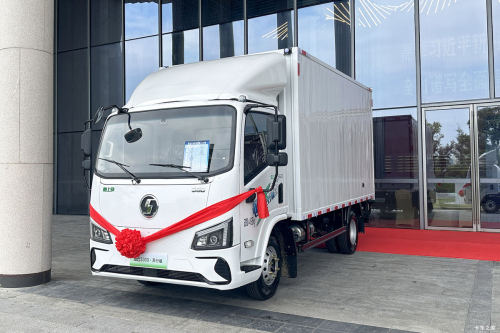 Zhi Yun Tianxing Edition Diluncurkan, Merintis Segmen Truk Ringan Energi Baru