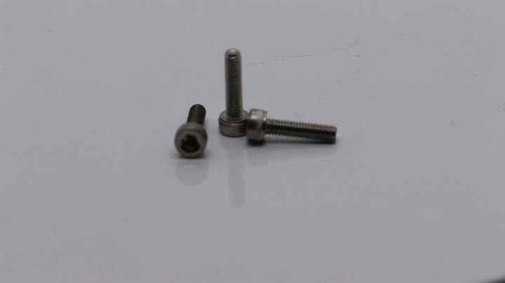 DIN912 M3*12 D=5.5 SUS 304 hexagon socket A2-70 screw
