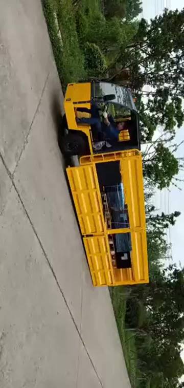 BOX ELECTRIC PLATFORM TRUCK