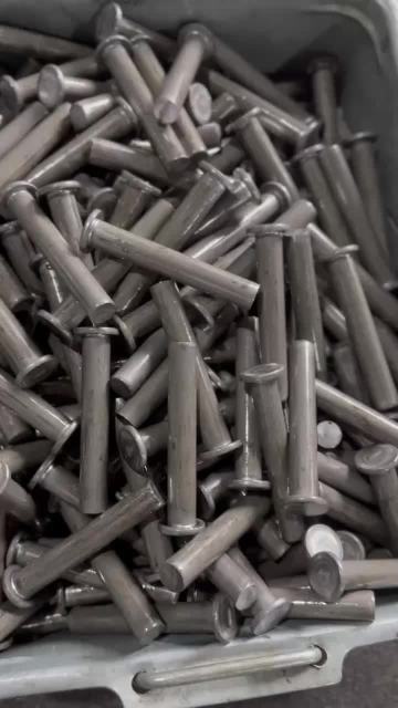 stainless steel bolts and nuts