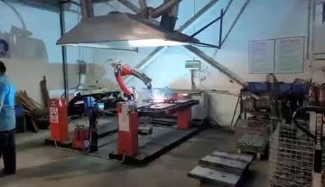 Beidi production scene-Automated robotic arm welding