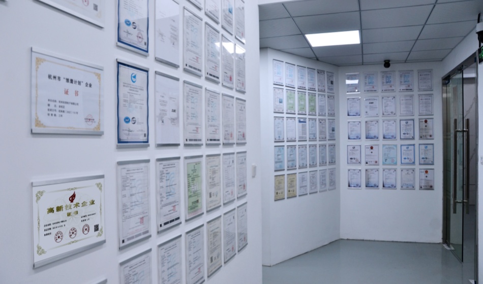 Honors and qualifications