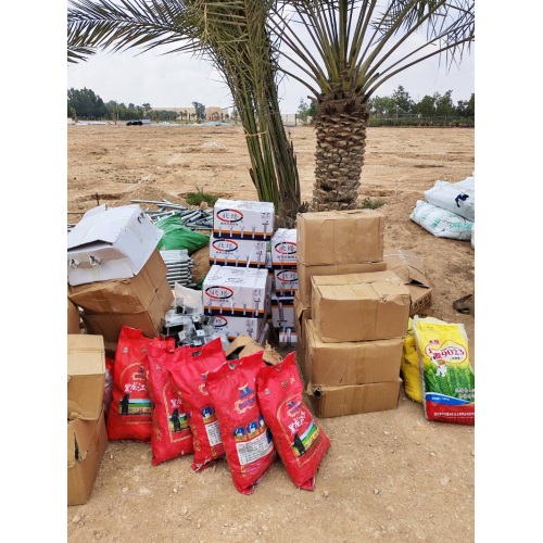 Пяць грузавікоў з таварамі Chongqing Qingcheng Agriculture прыбылі ў Катар пасля больш чым месячнага падарожжа; Кліент задаволены пасля праверкі