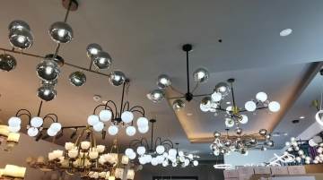 Luxury LED Creative Glass Ball Pendant Light for Living Room Chandeliers1