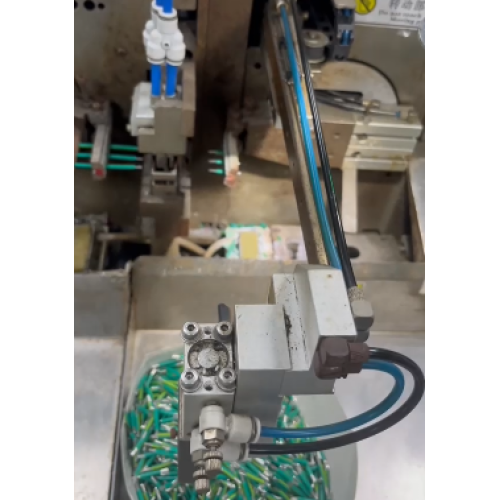 Kommunikációs kábelköteggyűlés