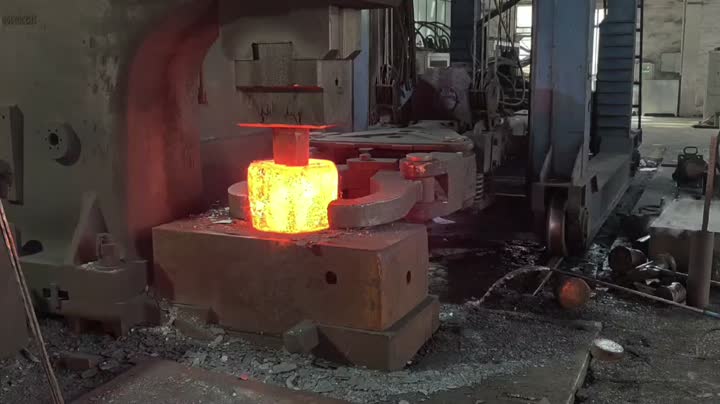 3 T Hammer Open-Die Forging Punching
