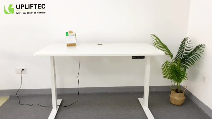 Dual motor height adjustable desk