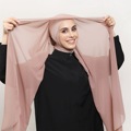 ورود جدید حجاب فوری حجاب ابریشمی ممتاز با روسری لوله درز روسری آهنربایی شال های مغناطیسی حجاب برای زنان مسلمان1