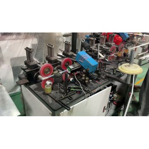 machine de stratification de film protecteur pour l'aluminium