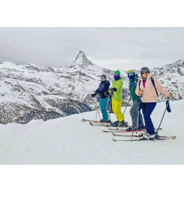 Anfängerführer! Welche Ausrüstung sollte ein Anfänger des Skifahrens haben?