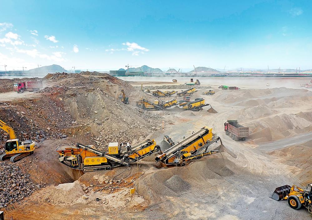 Construction of Yunnan Luxi Aluminum Plant