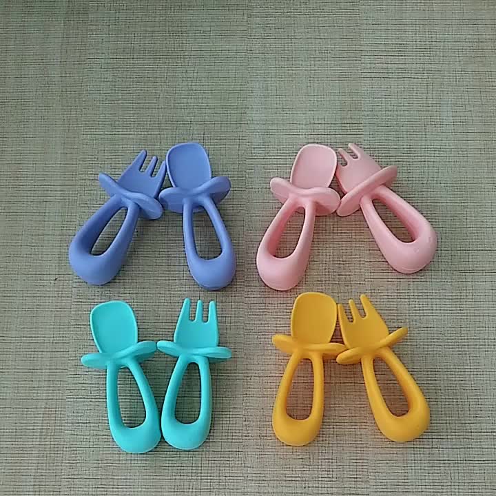 silicone baby spoon fork  utensils.mp4