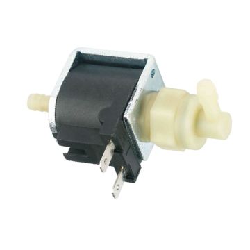 What is the difference in energy saving between micro solenoid water pumps and micro solenoid air pumps?