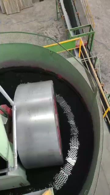 Wet wheel brick making machine