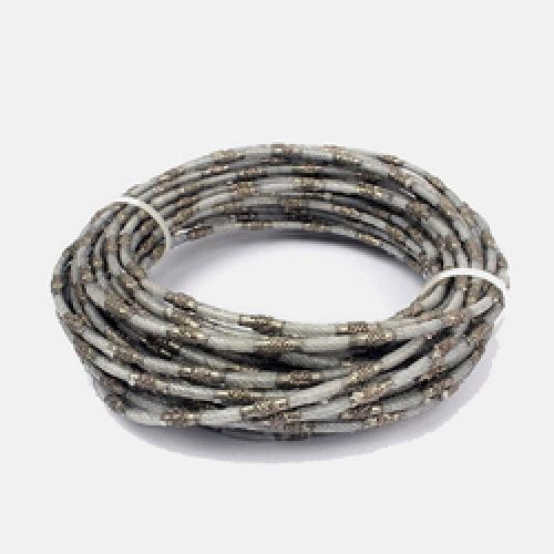 uso de sierra de alambre de diamantes