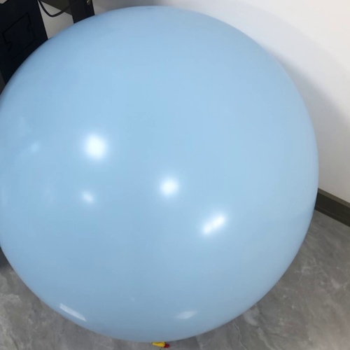 latex balloon